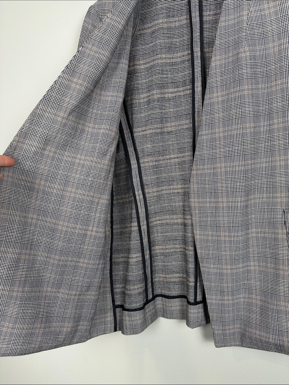 Babaton plaid houndstooth open blazer power black white cream business casual - Picture 8 of 8